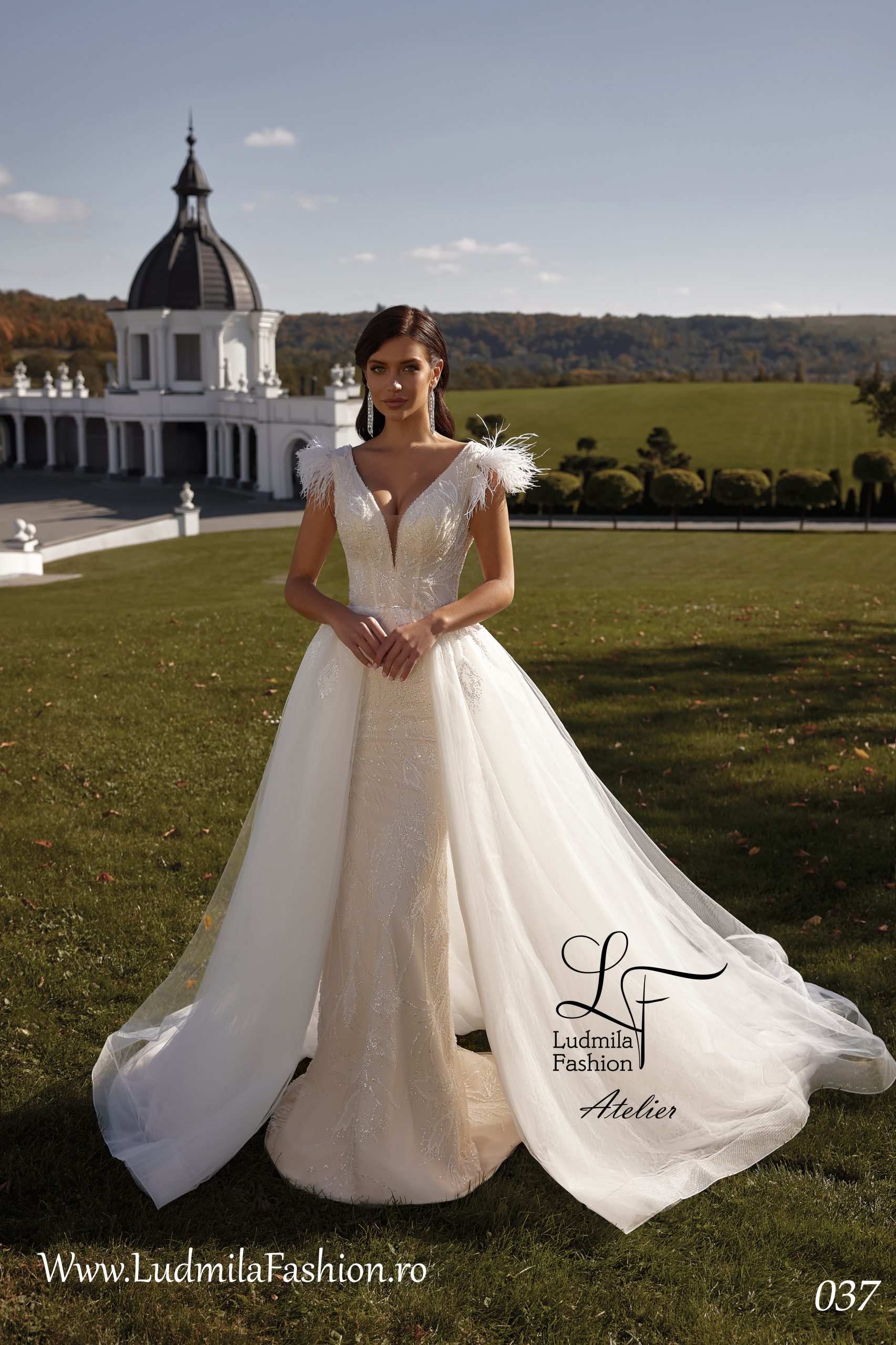 Rochie de mireasă 2023-37 - imagine 5