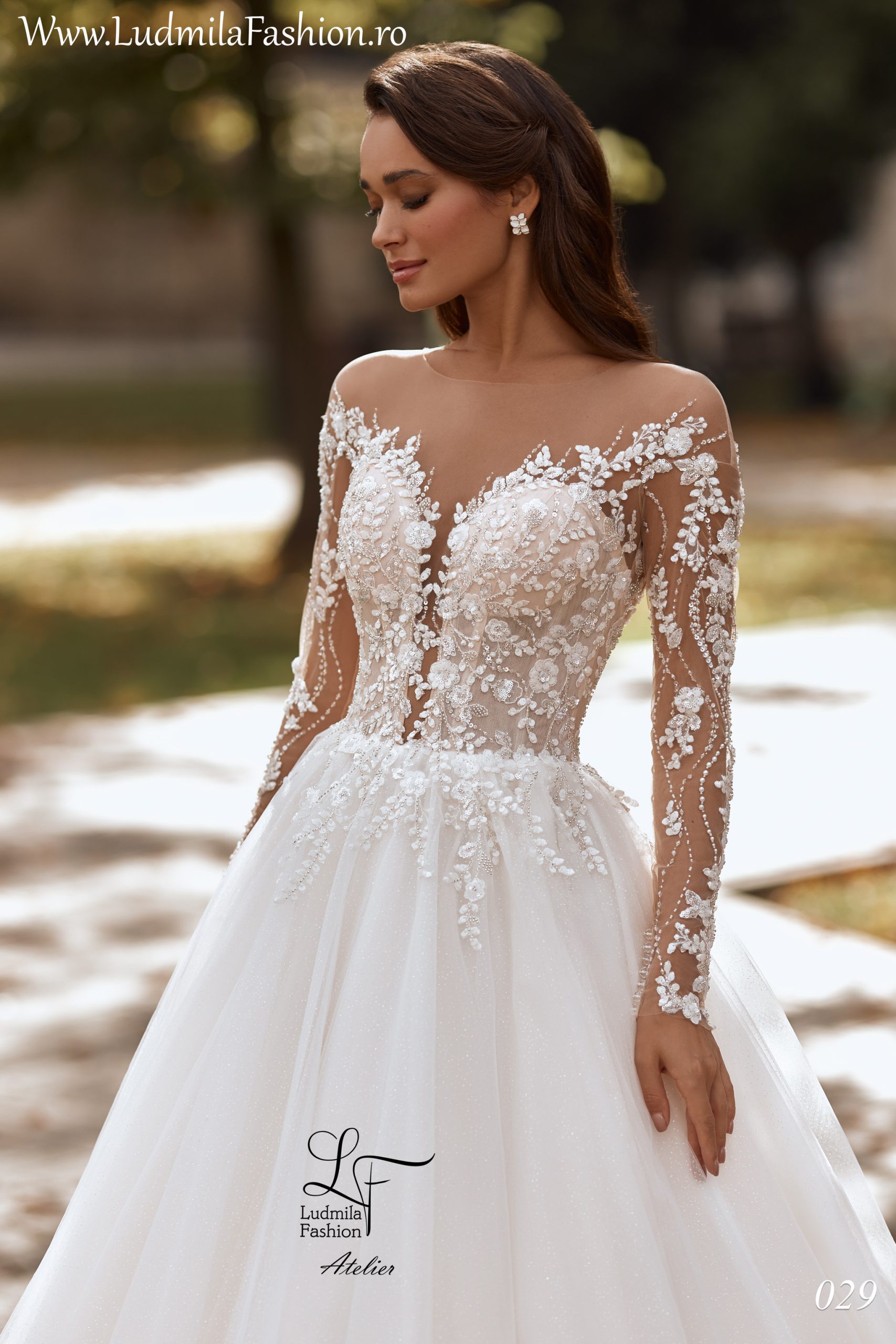 Rochie de mireasă 2024-29 - imagine 2