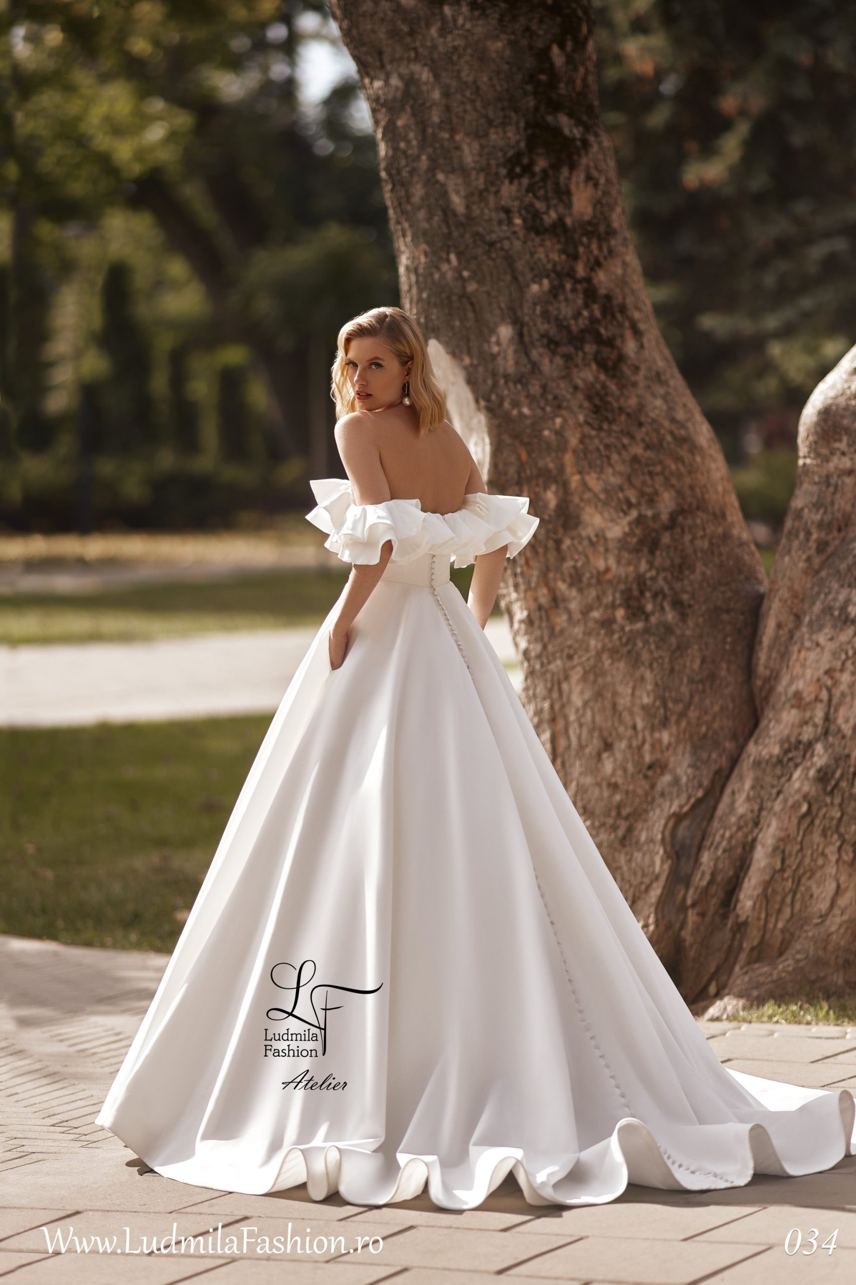 Rochie de mireasă 2024-34 - imagine 3