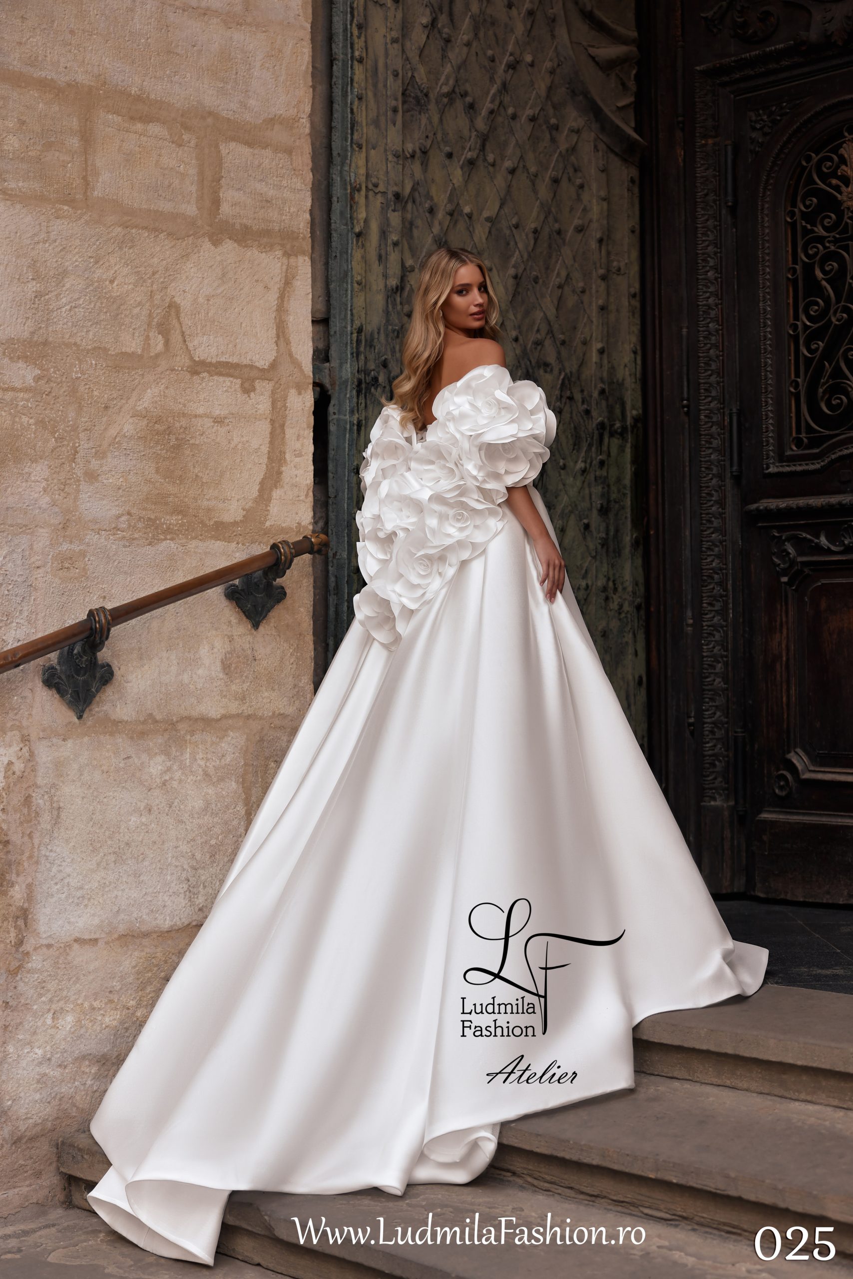 Rochie de mireasă 2025-25 - imagine 4