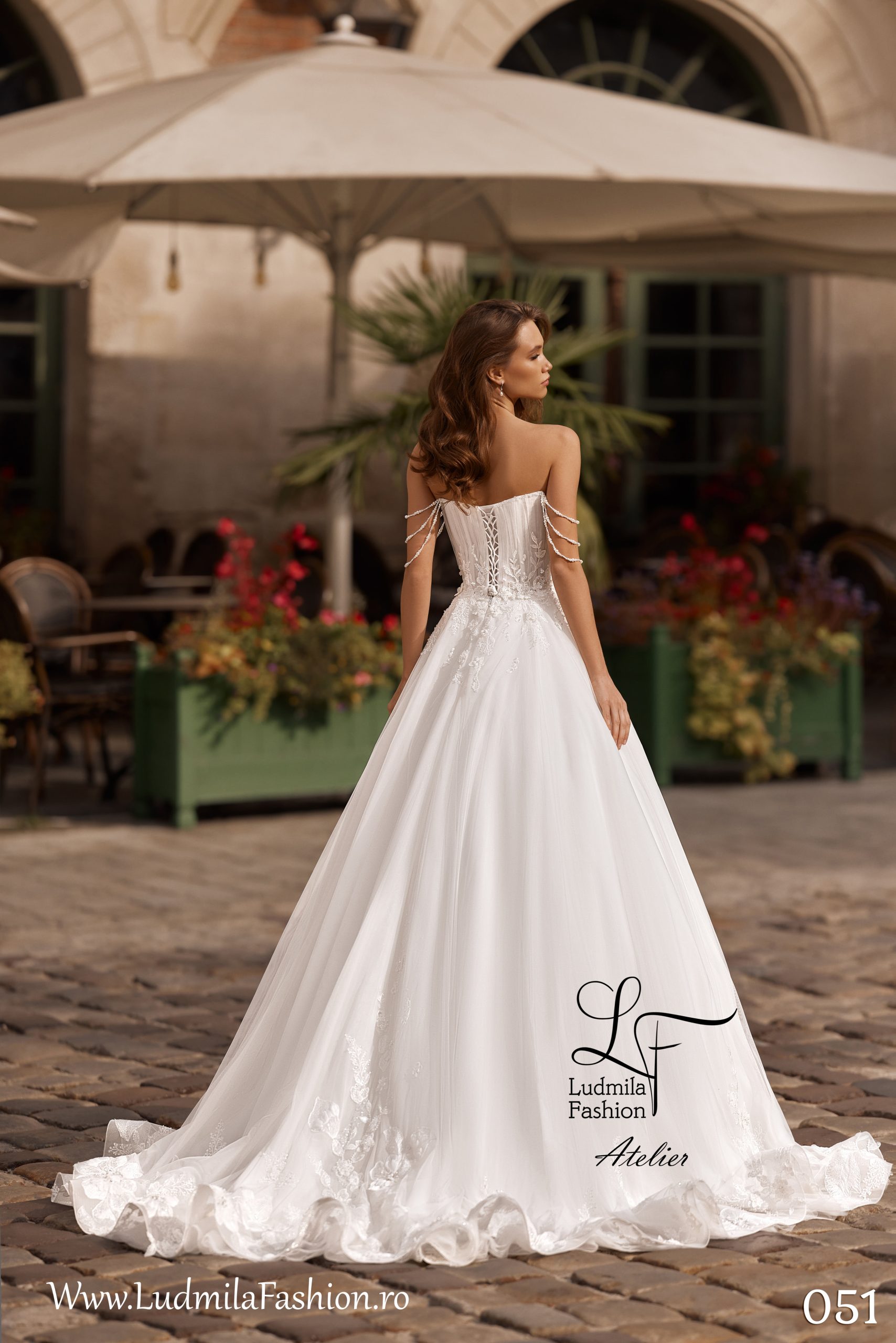 Rochie de mireasă 2025-51 - imagine 3